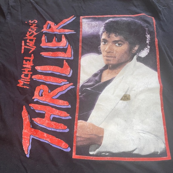 Young Michael Jackson thriller T-shirt size medium - Picture 2 of 2